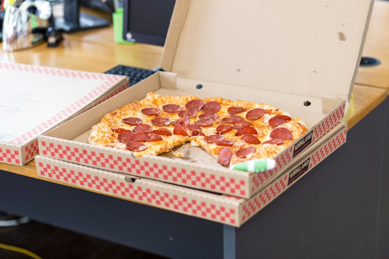 Jet's pizza dining experience